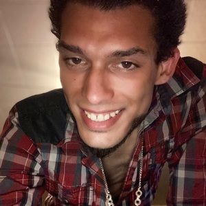 Meet your Posher, Jonathan